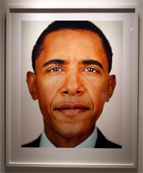 Martin_Schoeller_Barack_Obama_2004.jpg