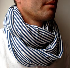 Marine-striped-scarf.jpg