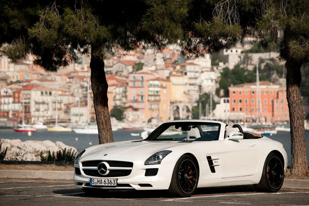 Mercedes_SLS_AMG5.jpg