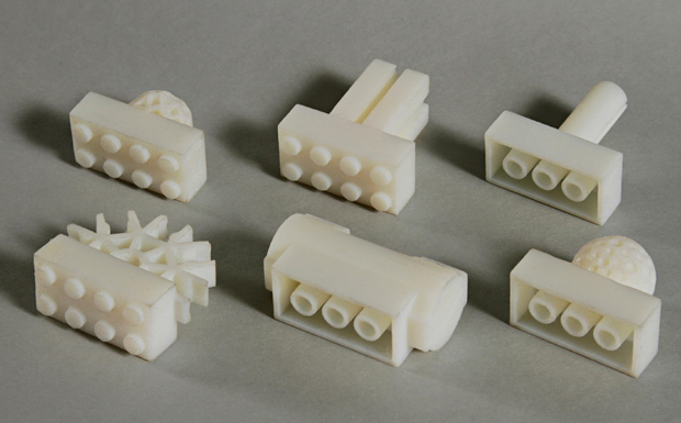 Universal-Kit-Lego.jpg