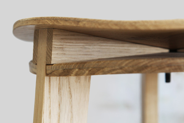 TRIZIN-stool-closeup.jpg