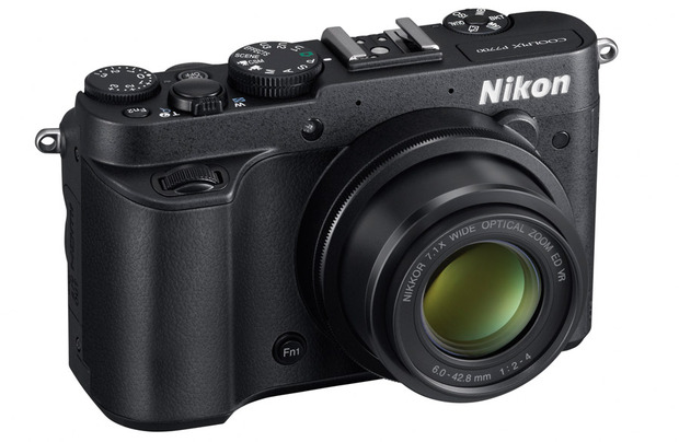 Nikon-Coolpix-1.jpg