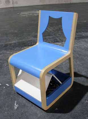 Menut-chair-2.jpg