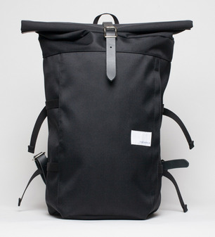 Nanamica-Cycling-backpack-front.jpg