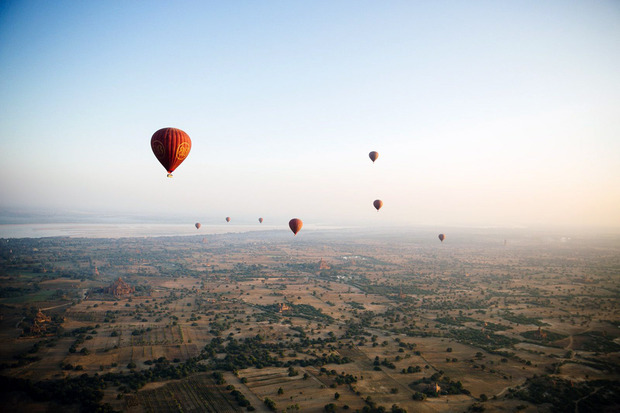 MyanmarHotAir-balloons1.jpg