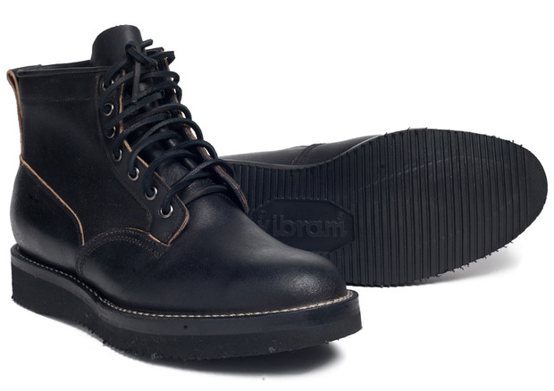 blacked-out-boots-viberg-2.jpg