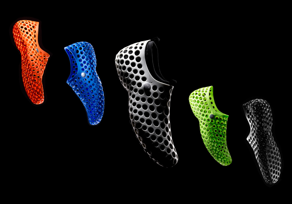 weg te verspillen schedel Verbinding Nike Reintroduces Marc Newson's Zvezdochka Shoe - COOL HUNTING®