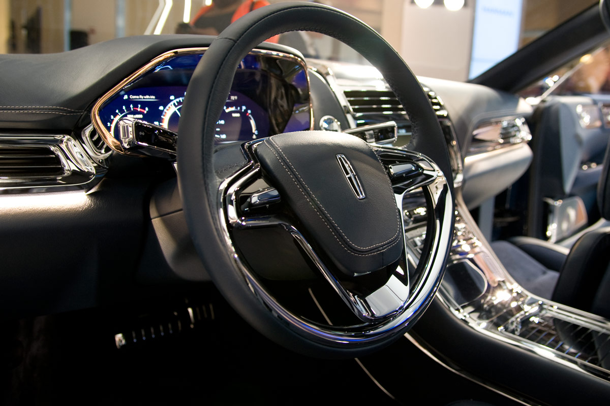 lincoln-continental-concept-5.jpg