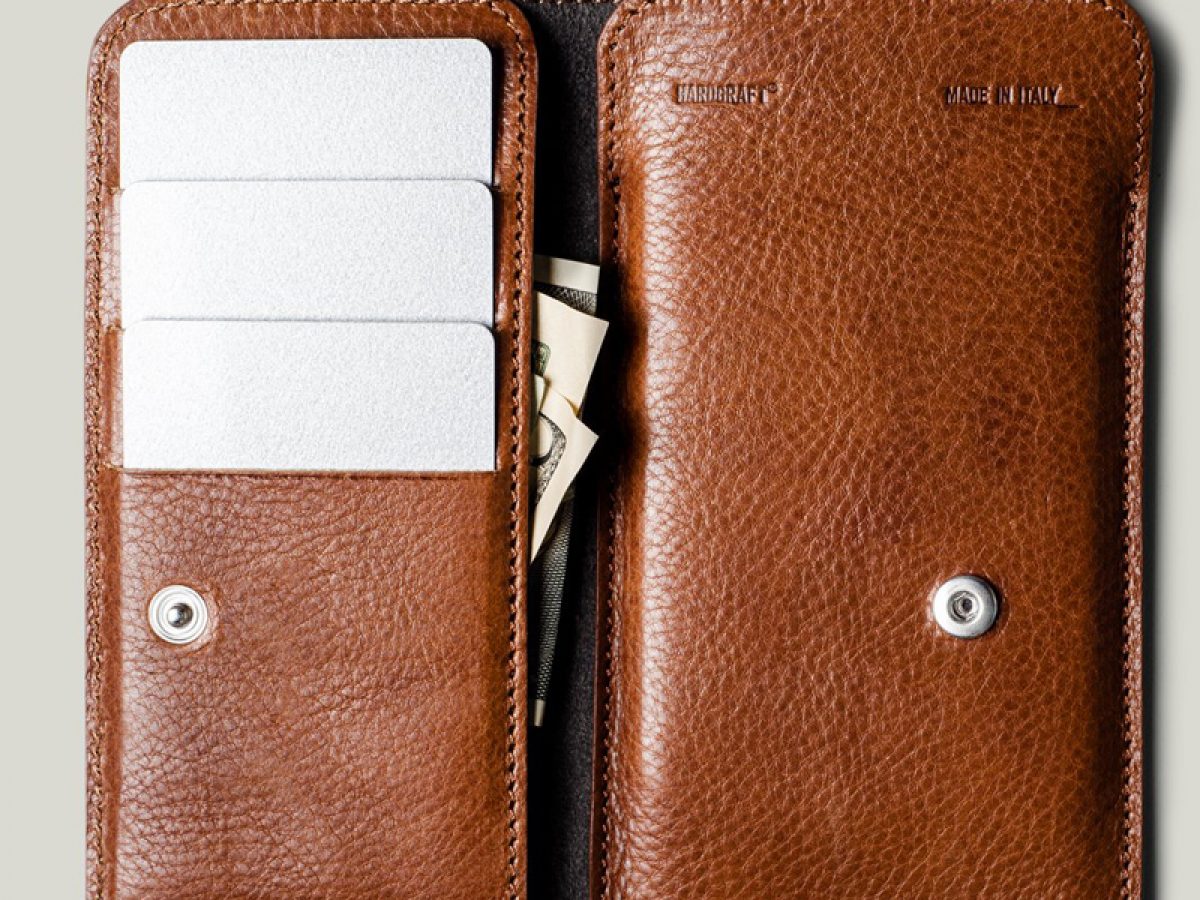 Leather iPhone and Cash Wallet - COOL HUNTING®