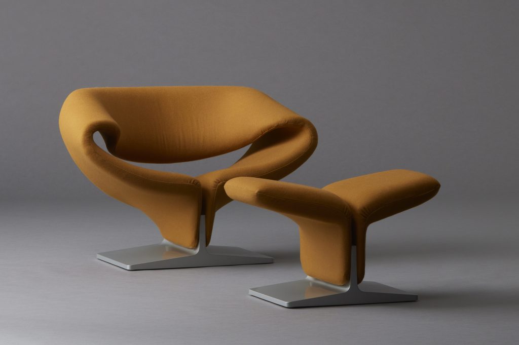 The Modern Chair” at the Palm Springs Art Museum's Architecture and Design  Center - COOL HUNTING®