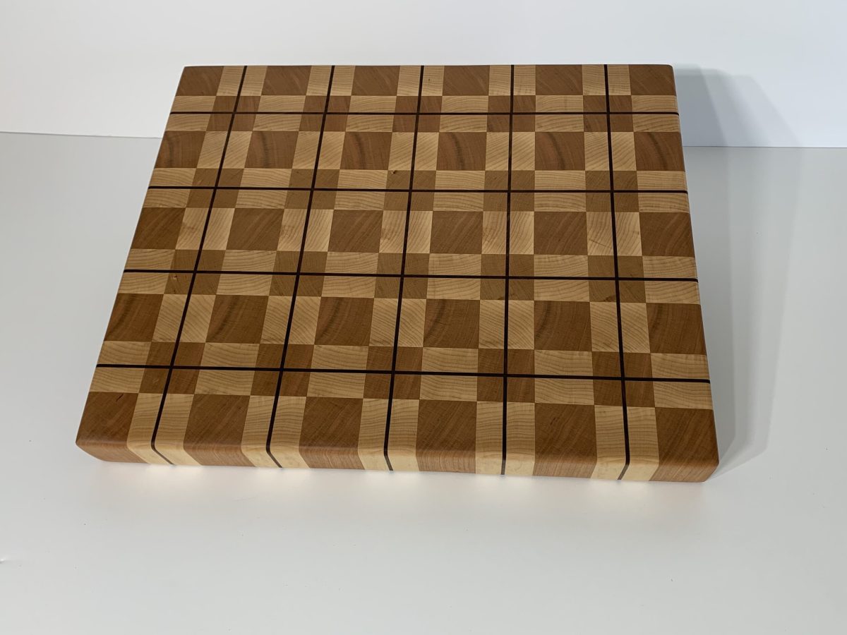 My first try making a plaid fabric looking cutting board. : r/woodworking