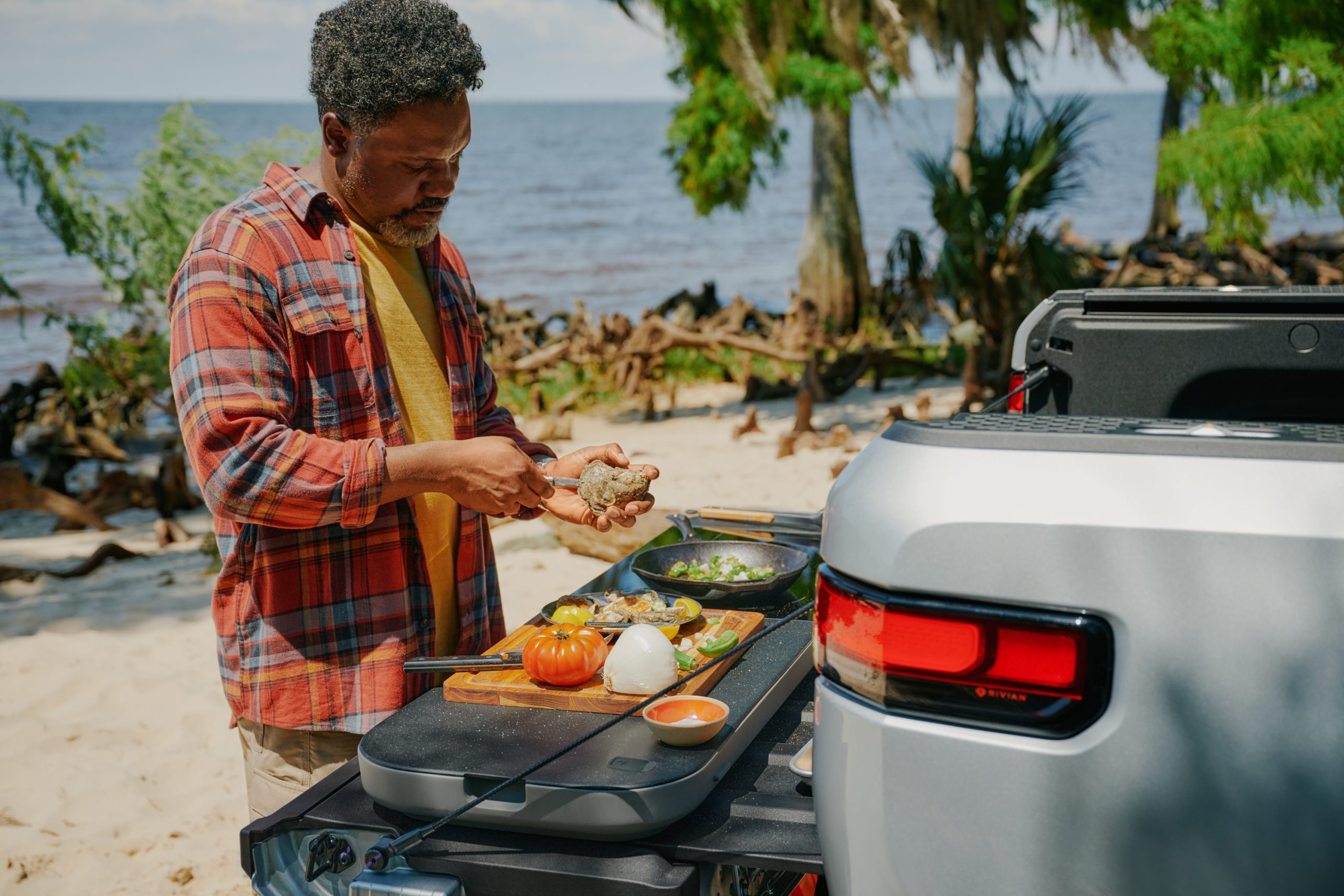 Notes: On The Road With Rivian’s New Travel Kitchen – COOL HUNTING®