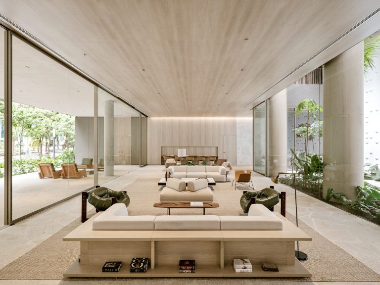 São Paulo’s Pulso Hotel Faria Lima Provides Verdant Sanctuary